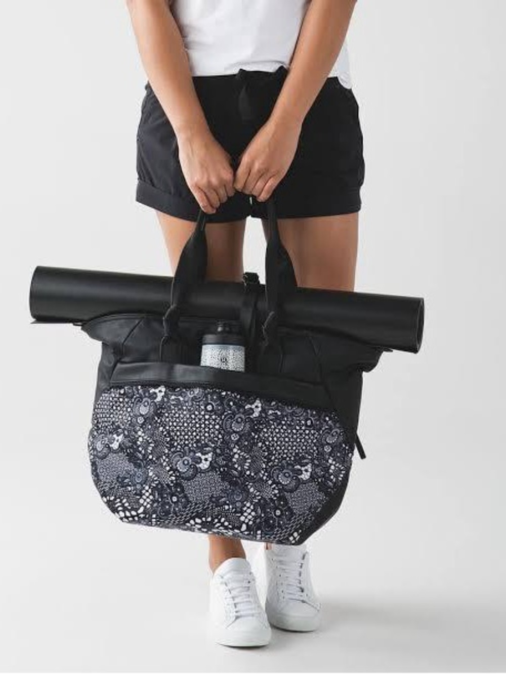 Lululemon All Night Festival Tote Bag Black Floral Print Yoga Gym Travel